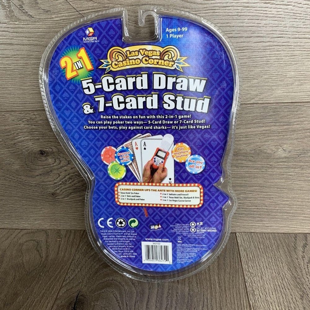 Las Vegas Casino Corner  2in 1 - 5 Card Draw & 7 Card Stud Handheld NiP - Picture 2 of 2